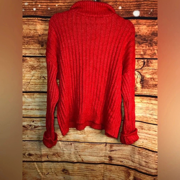 Red Venus Sweater - Picture 8 of 16